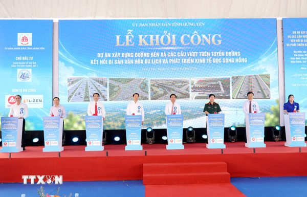 Khởi công dự án 2.850 tỷ đồng xây dựng đường bên và các cầu vượt dọc sông Hồng