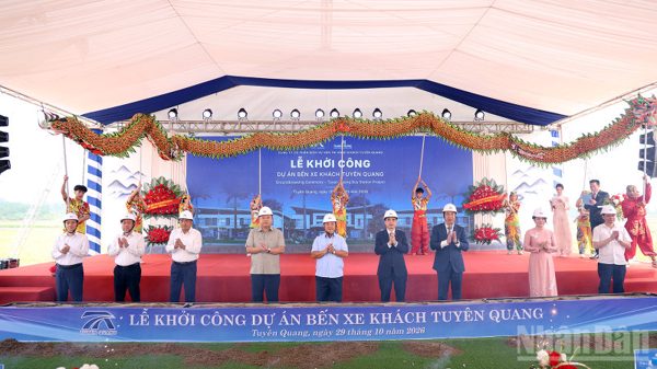 Khởi công dự án bến xe khách Tuyên Quang