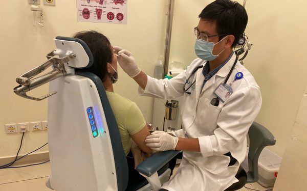 Khỏi cúm, nhưng vì sao vẫn ho dai dẳng, tái sốt hoặc xuất hiện triệu chứng mới?