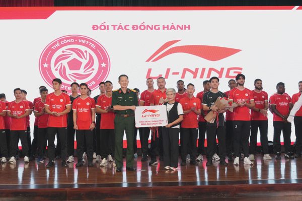 Khởi đầu hành trình mới: Li-Ning tiếp tục sát cánh cùng Thể Công - Viettel
