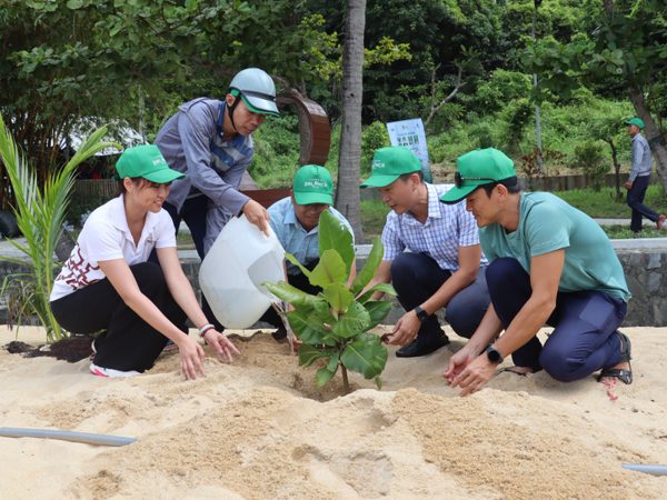 Khởi động chương trình trồng 1 tỷ cây xanh tại đảo Cù Lao Chàm