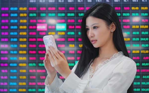 Khối ngoại và tự doanh cùng bán ròng trong tuần VN-Index mất hơn 57 điểm
