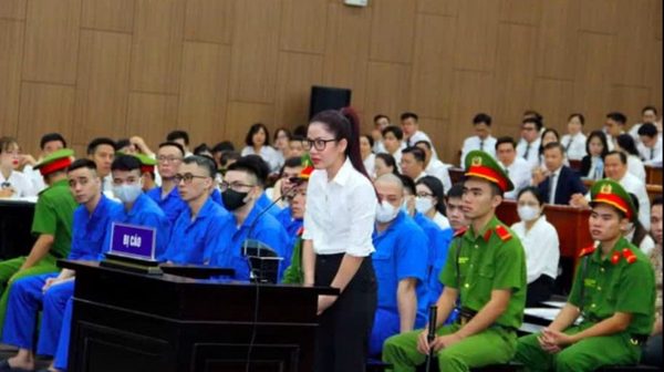 Khối tài sản khủng trăm tỷ của Mr Pips được người tình cất giữ trong tủ quần áo