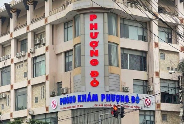 Khởi tố 19 đối tượng tại phòng khám Phượng Đỏ ở Hải Phòng