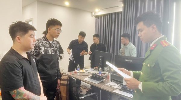 Khởi tố 51 bị can trong đường dây mua bán 24.000 hóa đơn