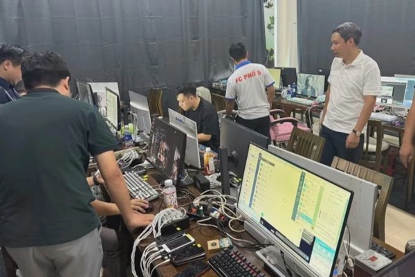 Khởi tố 7 bị can trong đường dây lừa đảo 404 tỷ đồng bằng "AI livestream"