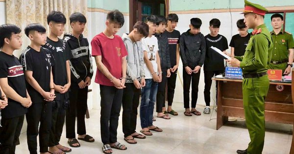 Khởi tố 9 thanh thiếu niên mang hung khí, chạy xe gây rối rồi đăng TikTok