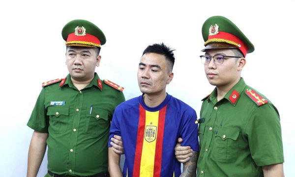 Khởi tố, bắt tạm giam Thắng 'Ật' trong vụ xô xát trước nhà hàng Cường Dê ở Ninh Bình