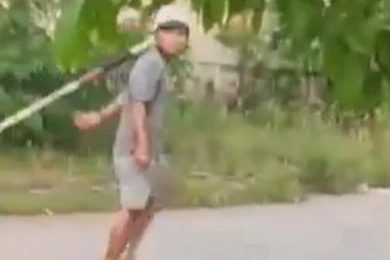 Khởi tố kẻ chém 3 mẹ con cô giáo ở Cà Mau