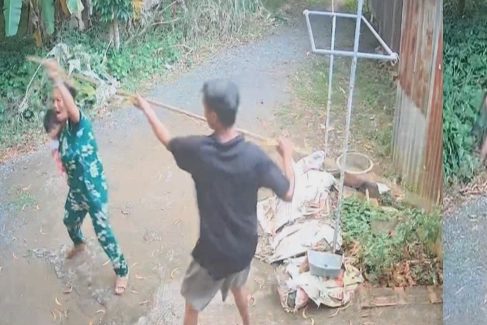 Khởi tố người đàn ông dùng dây điện tấn công hàng xóm
