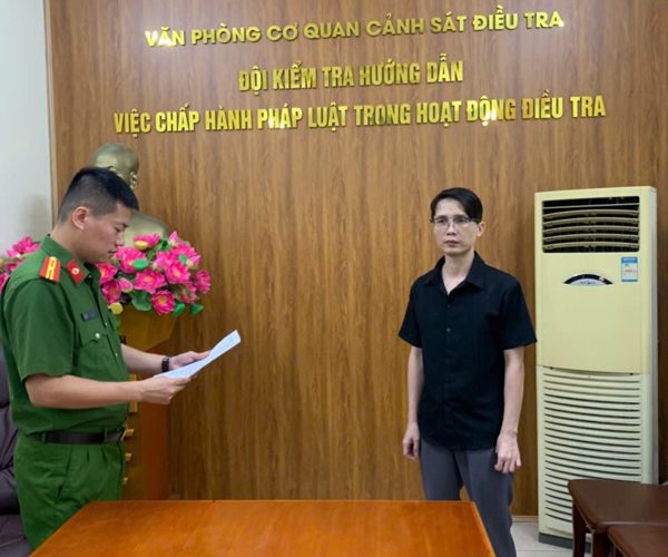 Khởi tố nhân viên đại lý ô tô vì chiếm đoạt hơn 1,1 tỷ đồng của khách hàng