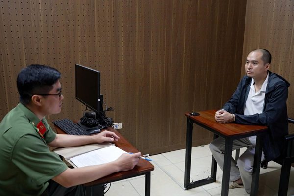 Khởi tố nhân viên giúp sức vận chuyển 84 tấn chất phóng xạ