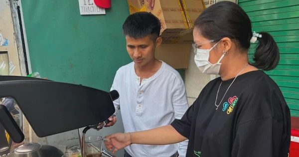 Không bảng hiệu, không học phí, chàng trai ở TP.HCM làm việc khiến nhiều người bất ngờ