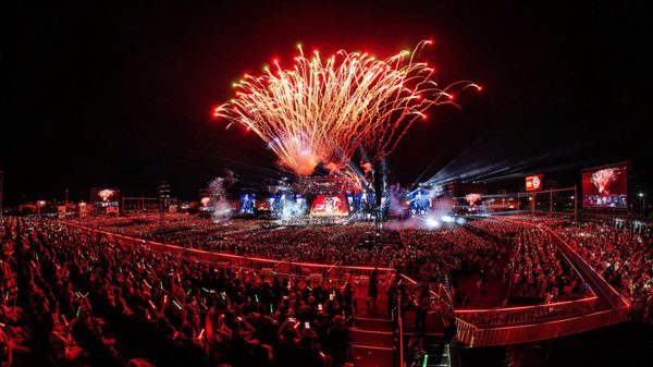 Không có Big Bang hay BlackPink, TPHCM 'hái ra tiền' từ các concert nội địa