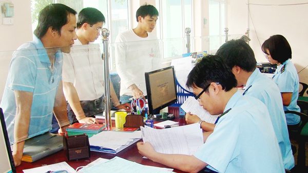 Không để chậm chứng từ cản trở dòng xuất khẩu chiến lược