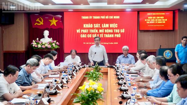 Không để đứt gãy khám, chữa bệnh khi sắp xếp cơ sở y tế
