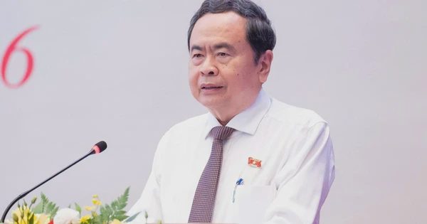 Không để gỡ một điểm nghẽn ở luật này lại tạo thêm một điểm nghẽn ở luật khác