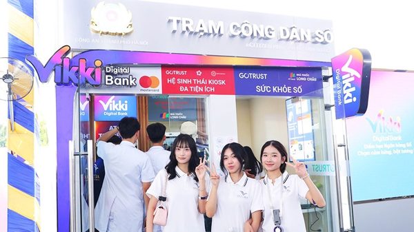 Không gian trải nghiệm ngân hàng số và “Trạm công dân số”