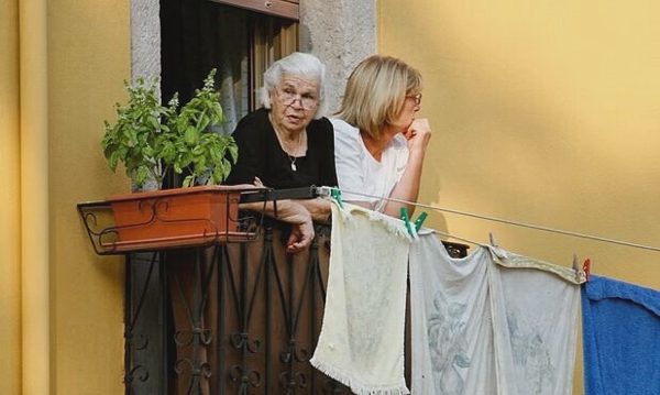 Không gym, không ăn kiêng - bí mật ngôi làng Italy có nhiều cụ bà bách niên