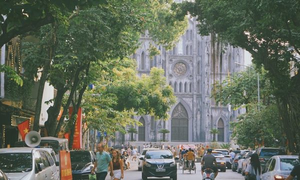 Không khí lạnh đầu mùa tràn xuống miền Bắc từ đêm mai