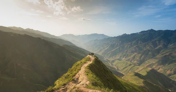 Không phải Sa Pa, Việt Nam có một nơi nằm ở độ cao hơn 1.500 m, sở hữu khí hậu mát mẻ quanh năm chỉ khoảng 15 độ, vừa được Oscar du lịch vinh danh