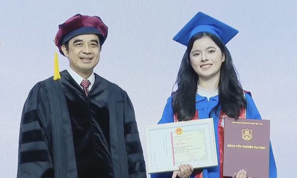 Không sinh viên Y Hà Nội nào tốt nghiệp xuất sắc