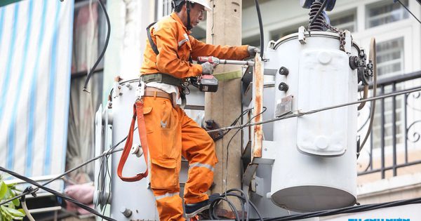 Không tăng giá điện, vẫn phập phồng giá xăng