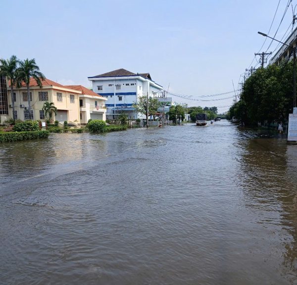 Khu công nghiệp ở Tây Ninh  'cầu cứu' vì bị ngập gần 1 tuần