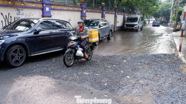 'Khu nhà giàu' Thảo Điền bao giờ hết ngập?