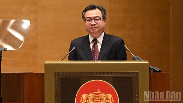 Khuyến khích đảng viên đầu tư, kinh doanh gắn với kiểm soát chặt chẽ xung đột lợi ích