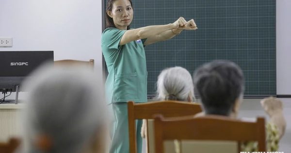 Khuyến khích kết hôn trước 30 tuổi, chuẩn bị tuổi già từ 40 tuổi