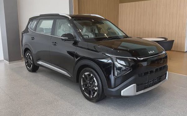 Kia Carens mới được nhá hàng ở Việt Nam, sắp ra mắt đấu Mitsubishi Xpander?