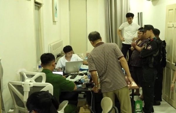 Kiểm tra 4 biệt thự ở Nha Trang, công an phát hiện nhiều người Trung Quốc dương tính với ma túy