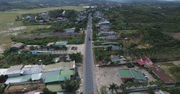 Kiến nghị kiểm điểm lãnh đạo 3 xã vì sai phạm giải quyết hồ sơ