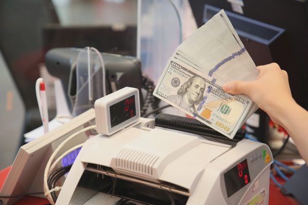 Kiều hối chảy về TPHCM xấp xỉ 7 tỷ USD