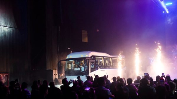 Kim Long Motor và KIJSETTHI Mobility ra mắt các mẫu xe bus thương hiệu Kim Long tại thị trường Thái Lan