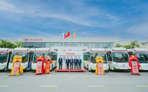 Kim Long Motor xuất khẩu lô xe bus điện đầu tiên sang Thái Lan