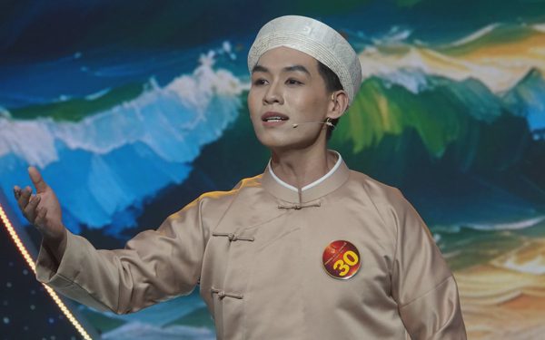 Kim Tử Long bảo Trí Khang ca mộc trong một đêm say ở miền Tây là đúng bài