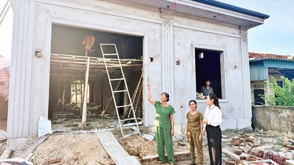 Kịp dọn vào nhà mới trước mùa đông