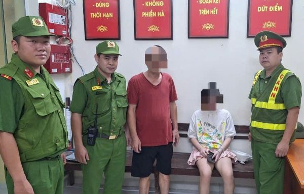 Kịp thời can ngăn người phụ nữ có ý định tiêu cực lúc nửa đêm ở Hà Nội