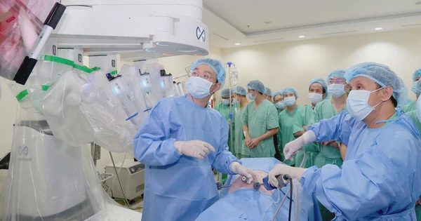 Kịp thời cứu du khách mắc nghẹn gân bò khi ăn bún bò Huế