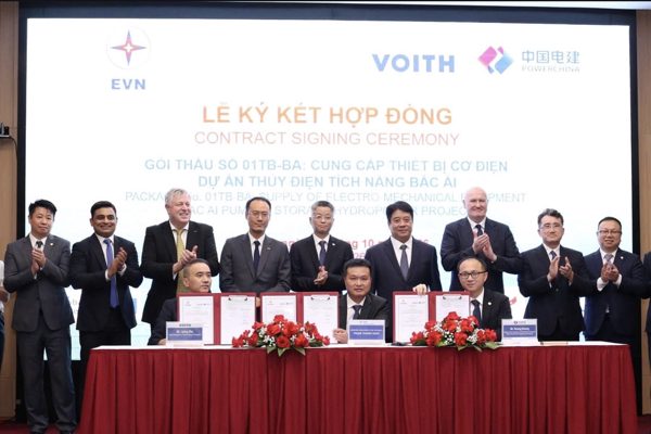Ký hợp đồng thiết bị cơ điện hơn 4.462 tỷ cho Thủy điện tích năng Bác Ái