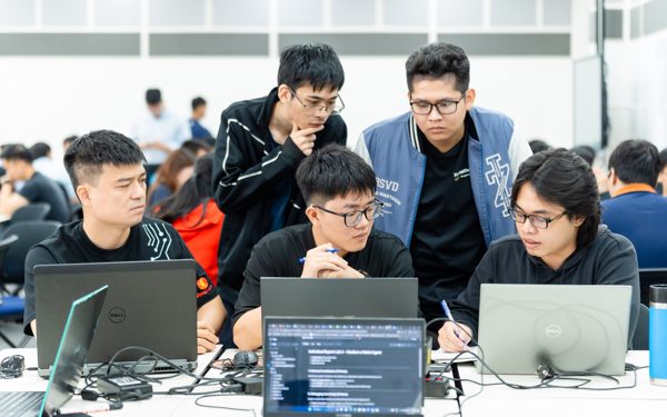 Kỳ lân công nghệ và trường đại học bắt tay giải cơn khát nhân lực chất lượng cao