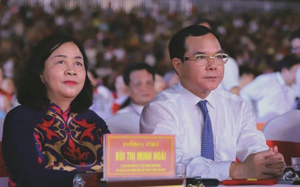 Kỷ niệm 60 năm ngày hy sinh của 10 nữ dân quân Lam Hạ anh hùng