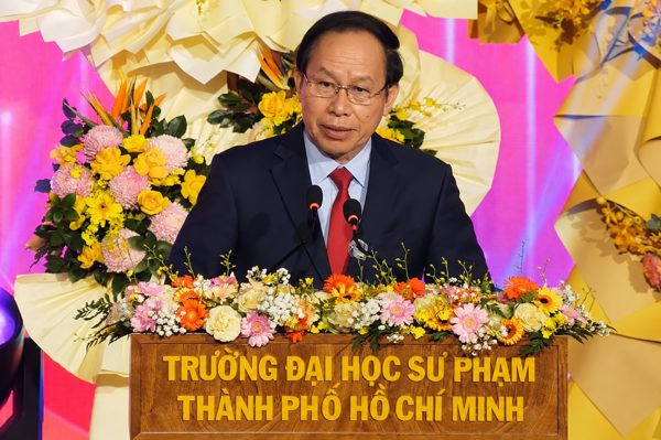 Kỳ vọng của Phó Thủ tướng với Trường ĐH Sư phạm TPHCM