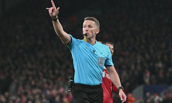 La Liga đổi trọng tài trận El Clasico vì áp lực từ Mourinho