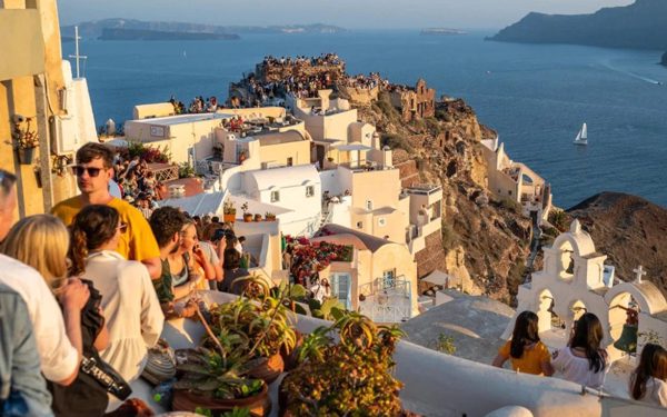 Lạc bước đảo thiên đường Santorini