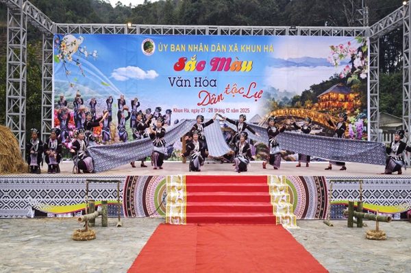 Lai Châu lan tỏa sắc màu văn hóa dân tộc Lự ở Khun Há