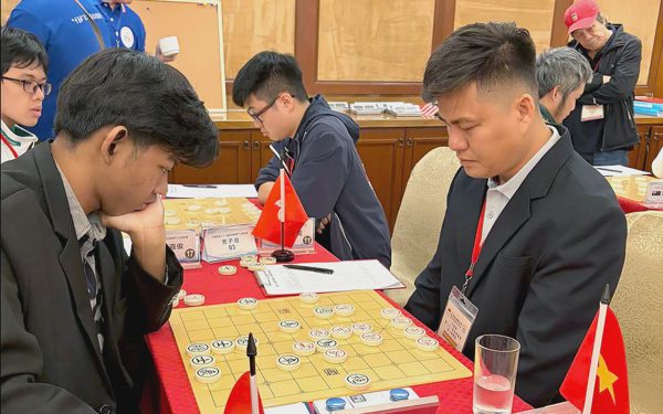 Lại Lý Huynh rực sáng ở giải cờ tướng châu Á