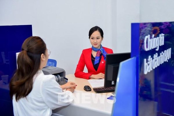 Lãi suất ngân hàng hôm nay 16/9/2026: Cộng tới 1,9%/năm cho khách hàng mới